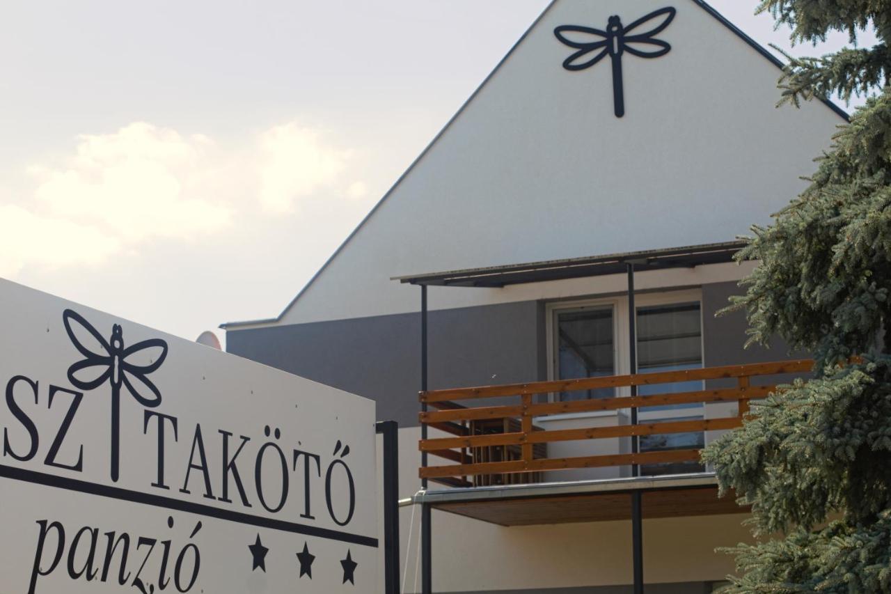 Szitakoeto Panzio Ξενοδοχείο Tiszafüred Εξωτερικό φωτογραφία